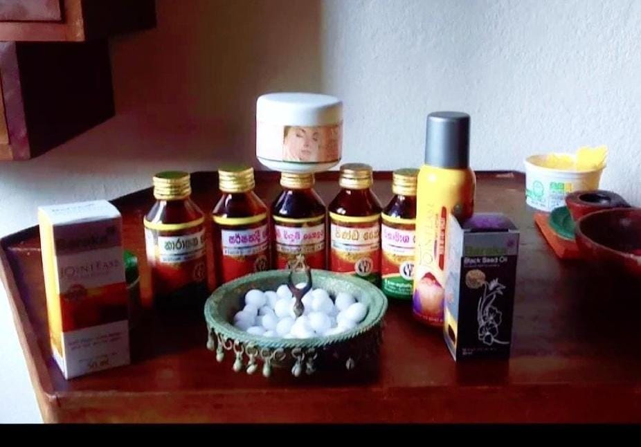 Traditional Ayurvedic Herbal Oil and Herbal Face Cream